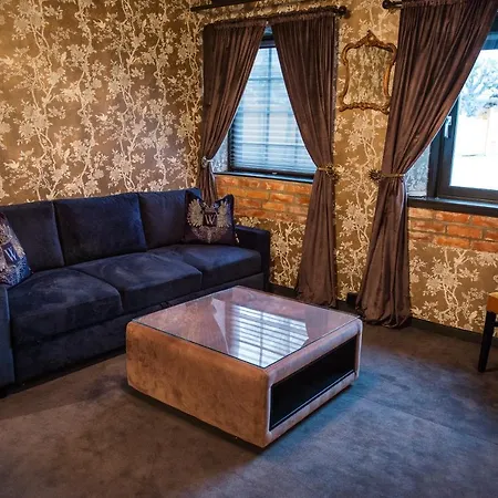 Wassilioff - Unike 4*