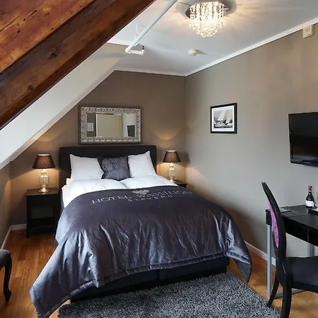 Wassilioff - Unike 4*