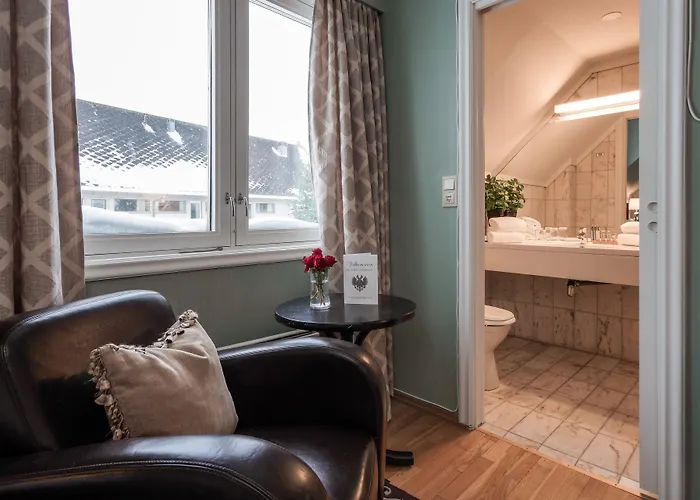 Wassilioff - Unike 4*