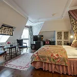 Wassilioff - Unike Hotel 4*