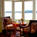Wassilioff - Unike 4*